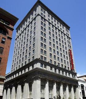 Hotel Downtown 3*