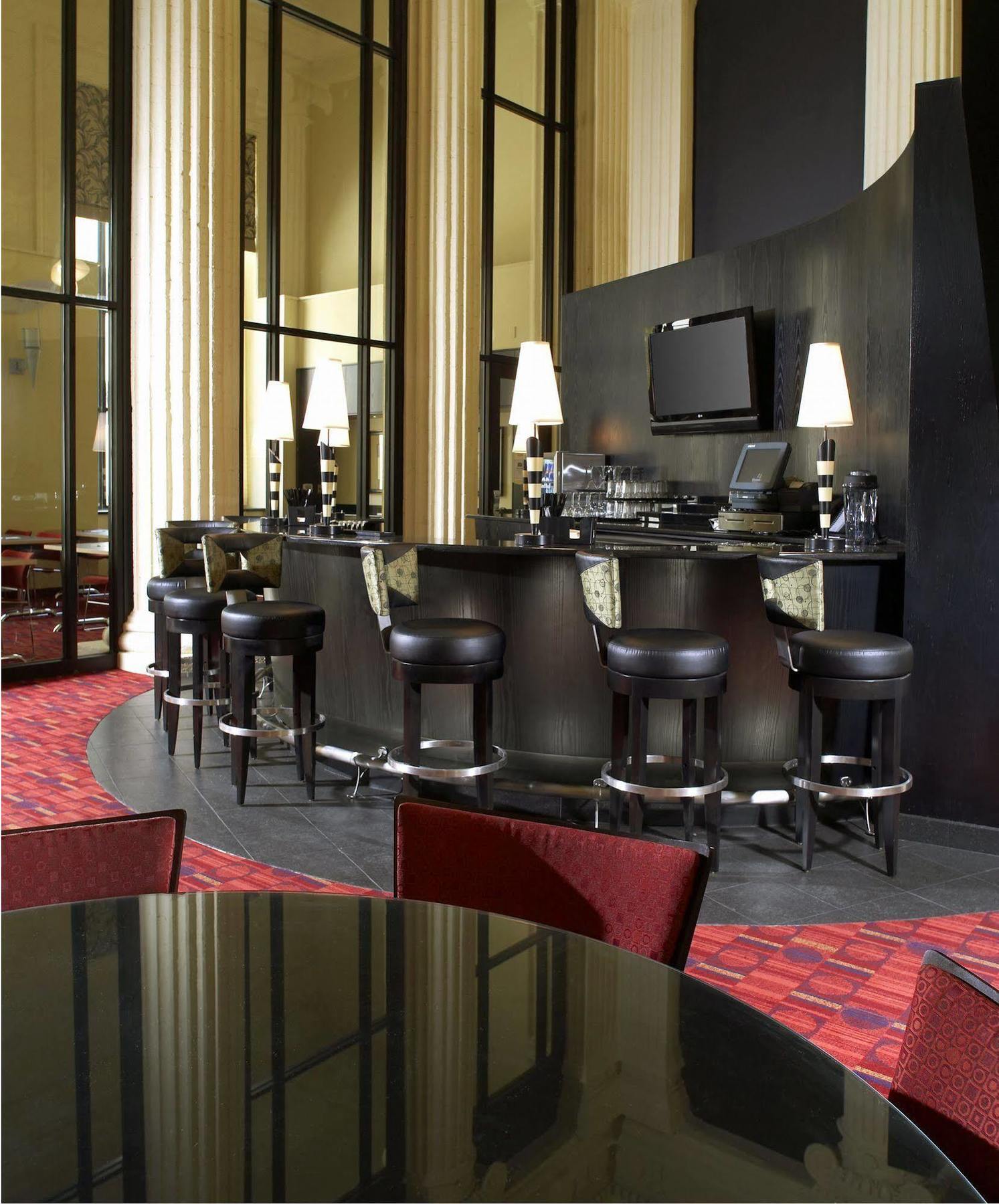 Hotel Downtown 3*